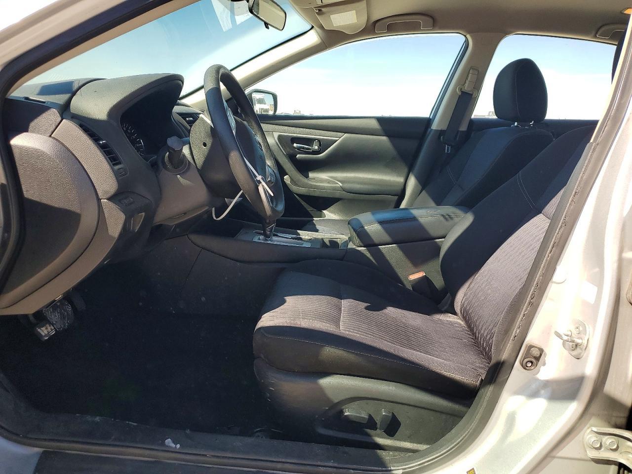 2016 Nissan Altima 2.5 S - Фото 7