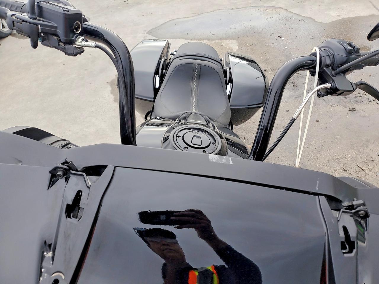 2025 Harley-Davidson Fltrx - Фото 5