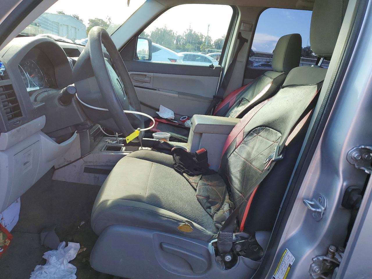 2008 Jeep Liberty Sport - Image 7