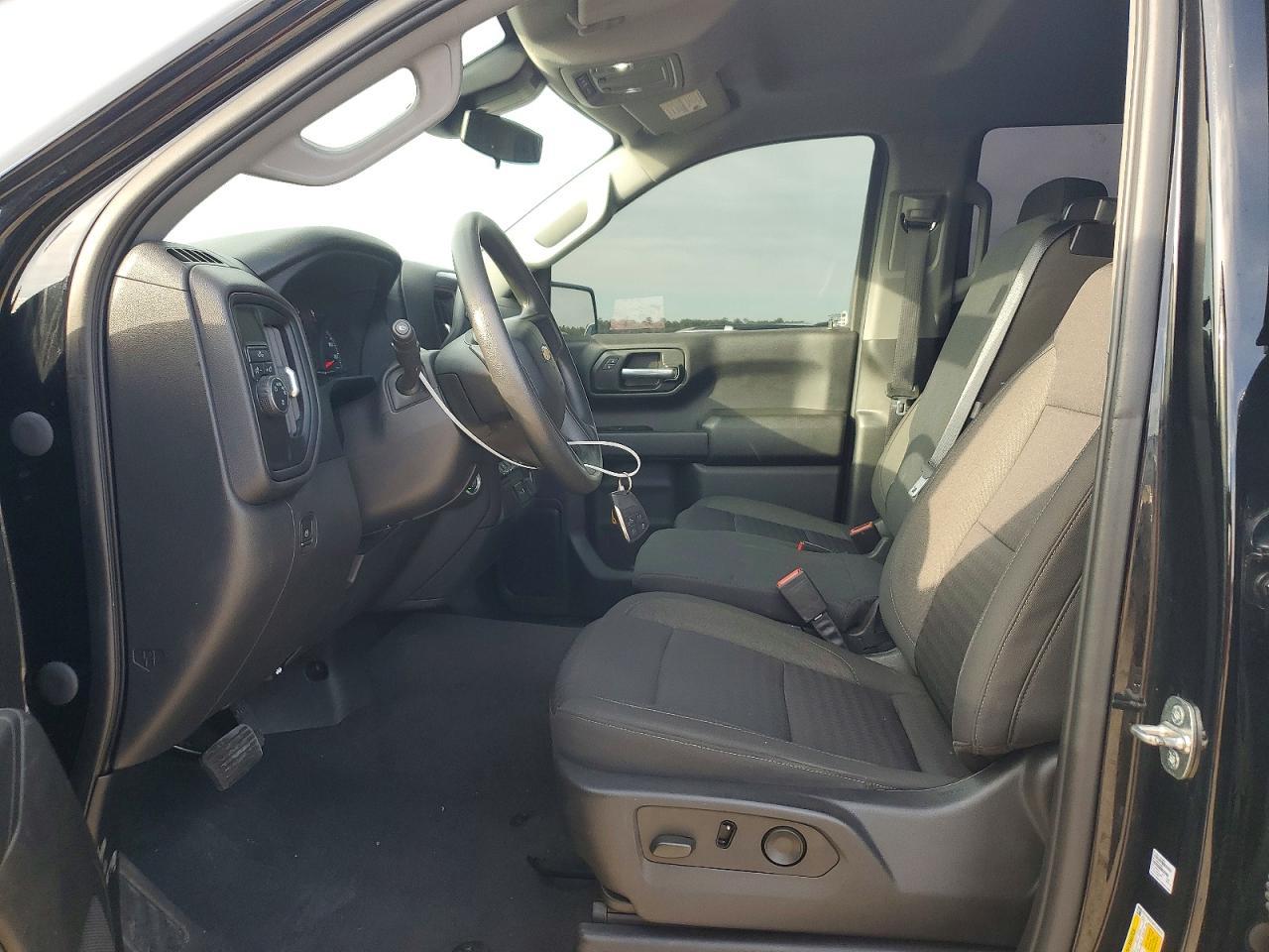 2023 Chevrolet Silverado C1500 Custom - Image 7