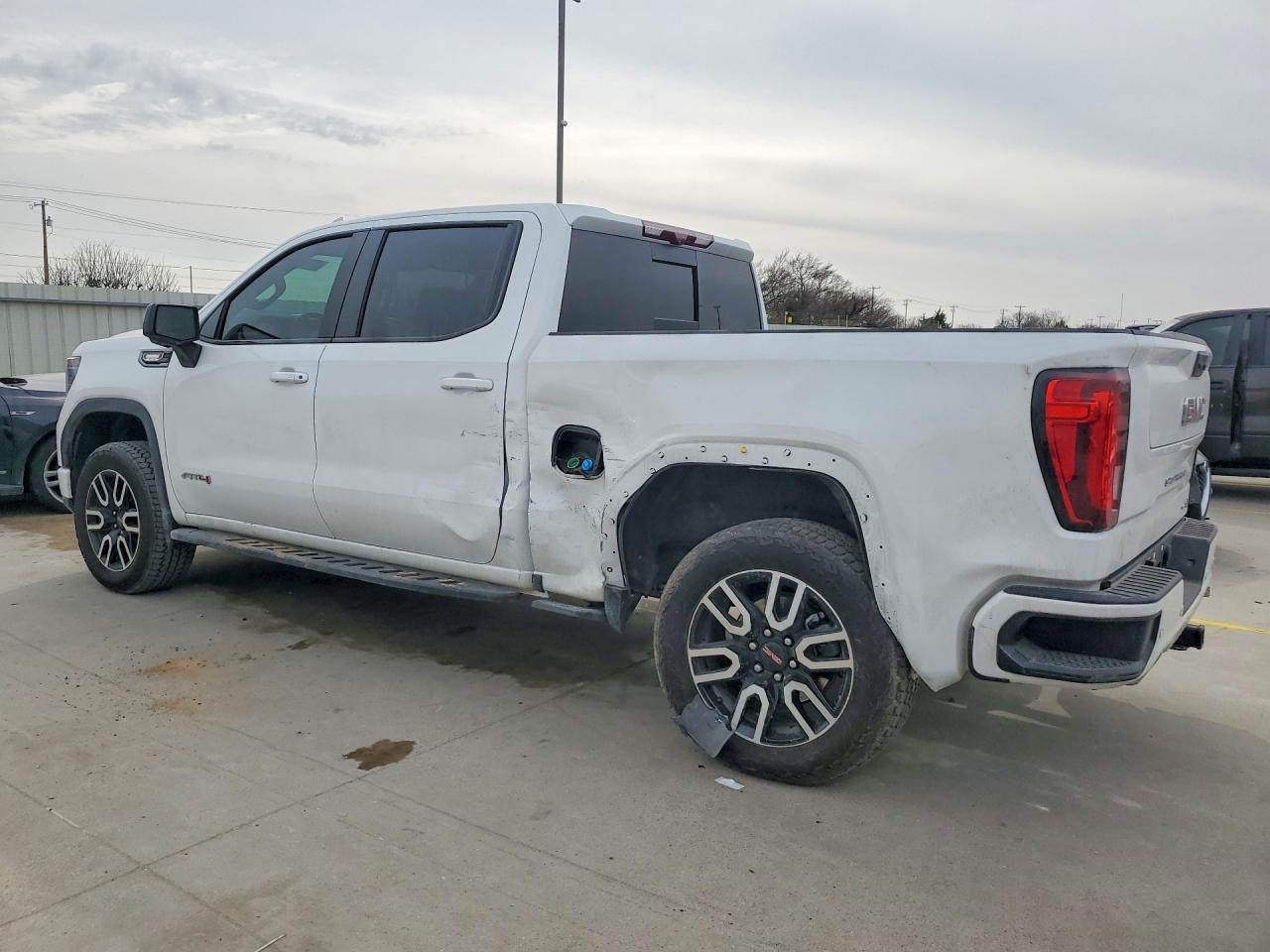 2025 GMC Sierra K1500 At4 - Фото 2
