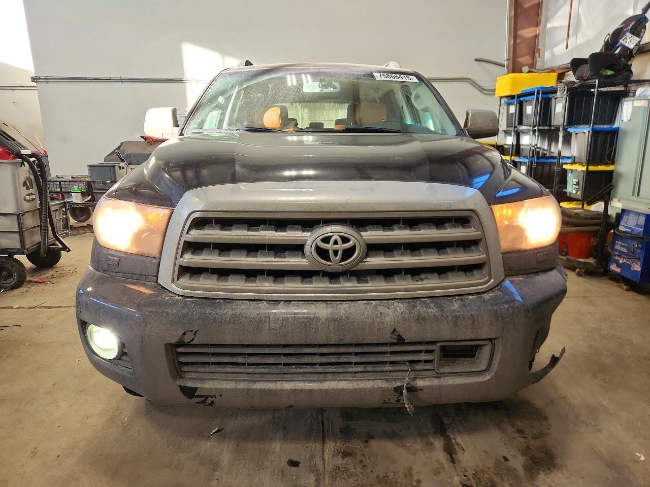 2013 Toyota Sequoia Platinum - Фото 5