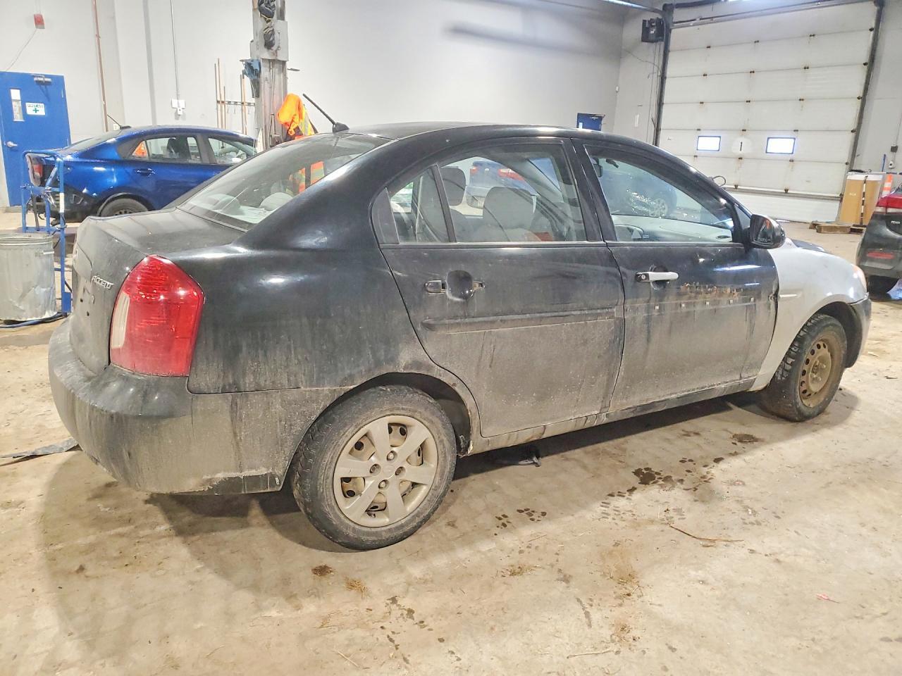 2008 Hyundai Accent Gls - Фото 3