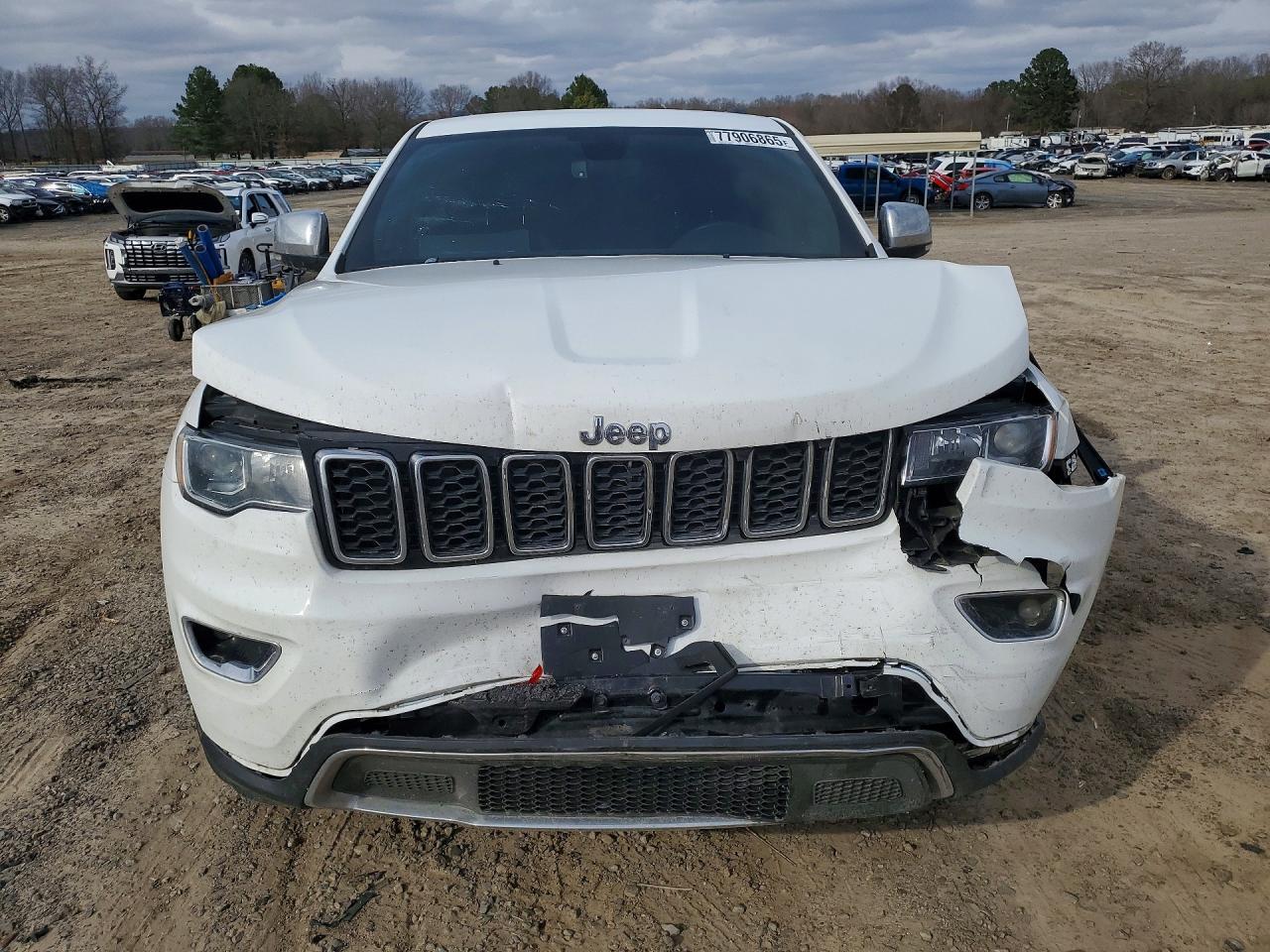 2018 Jeep Grand Cherokee Limited - Image 5