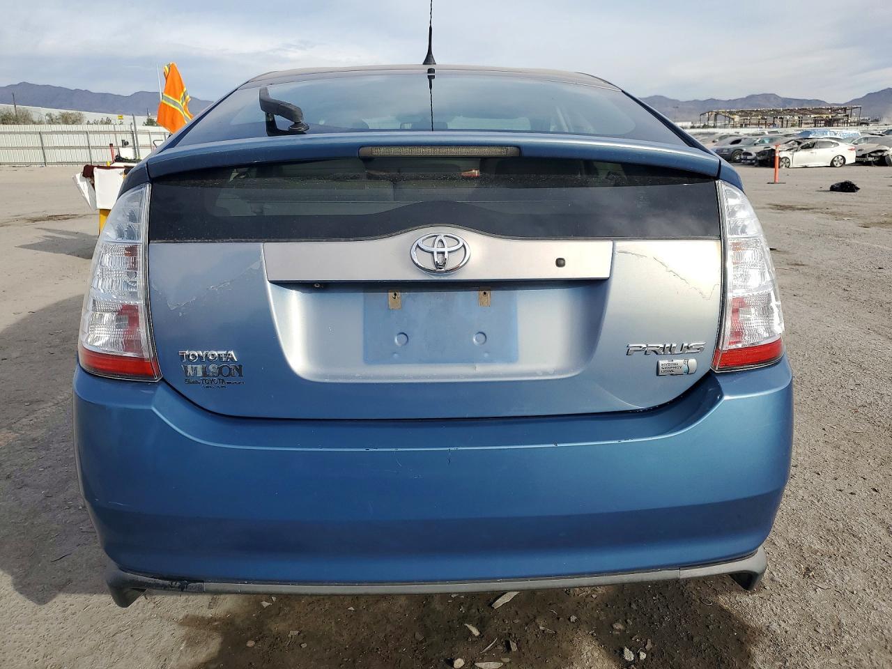 2007 Toyota Prius Base - Фото 6