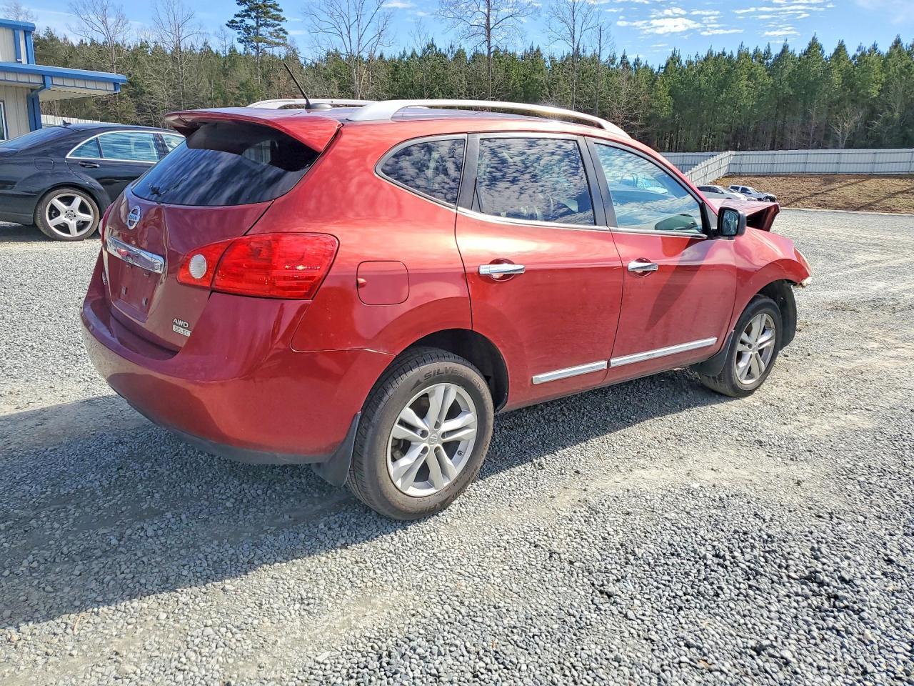 2015 Nissan Rogue Select S - Фото 3