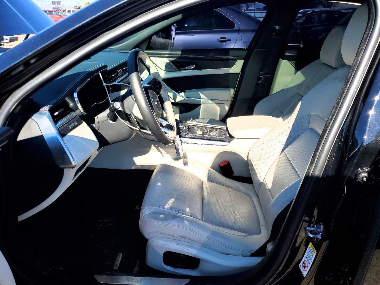 2024 Jaguar Xf R-Dynamic Se - Фото 7