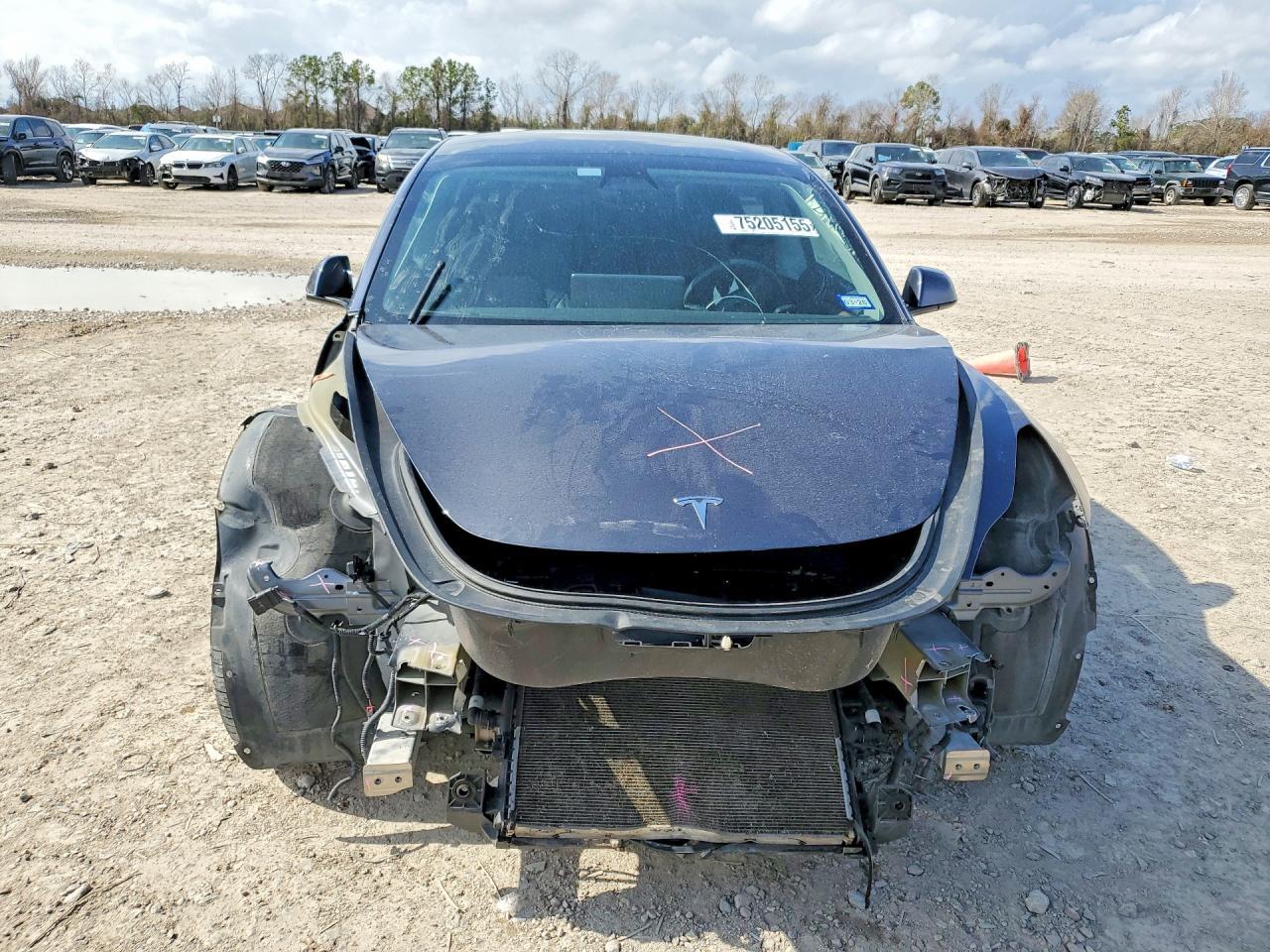 2023 Tesla Model 3 - Image 5