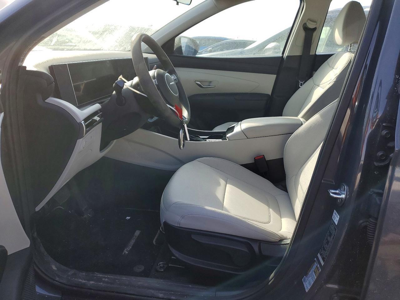 2025 Hyundai Tucson Se - Image 7