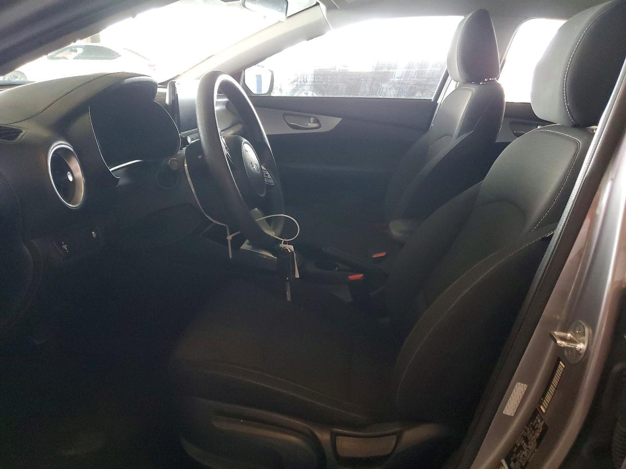 2023 Kia Forte Lx - Фото 7