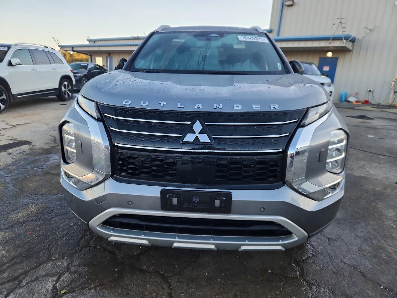 2022 Mitsubishi Outlander Sel - Image 5