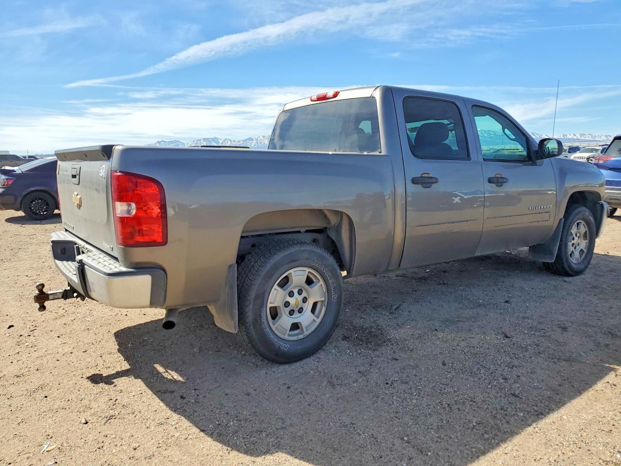 2013 Chevrolet Silverado C1500 Lt - Image 3
