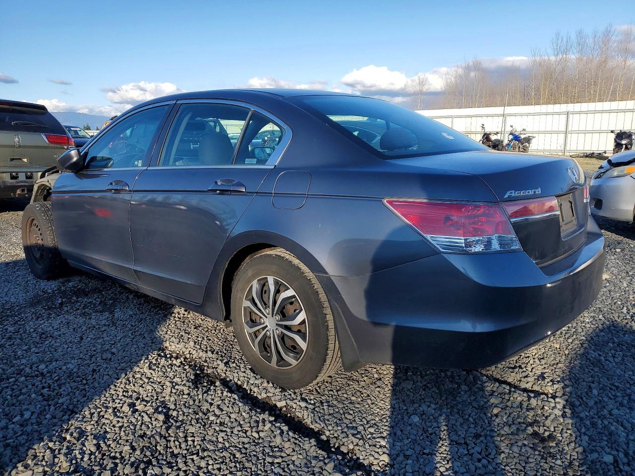 2011 Honda Accord Lx - Фото 2