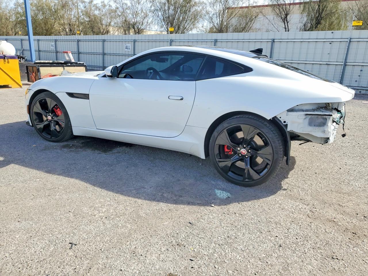 2022 Jaguar F-Type - Фото 2
