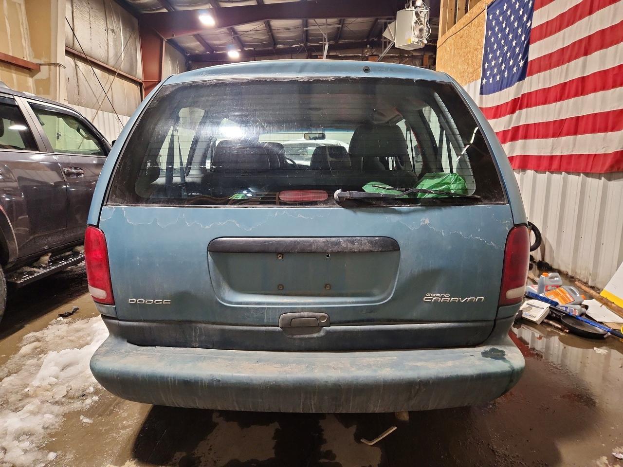 1996 Dodge Grand Caravan Se - Фото 6