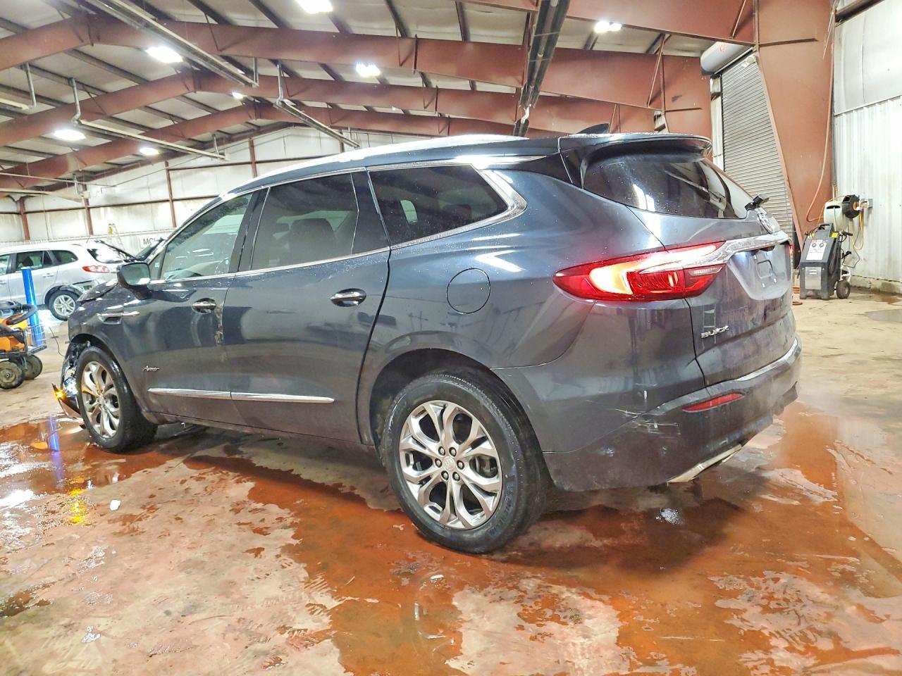 2018 Buick Enclave Avenir - Фото 2