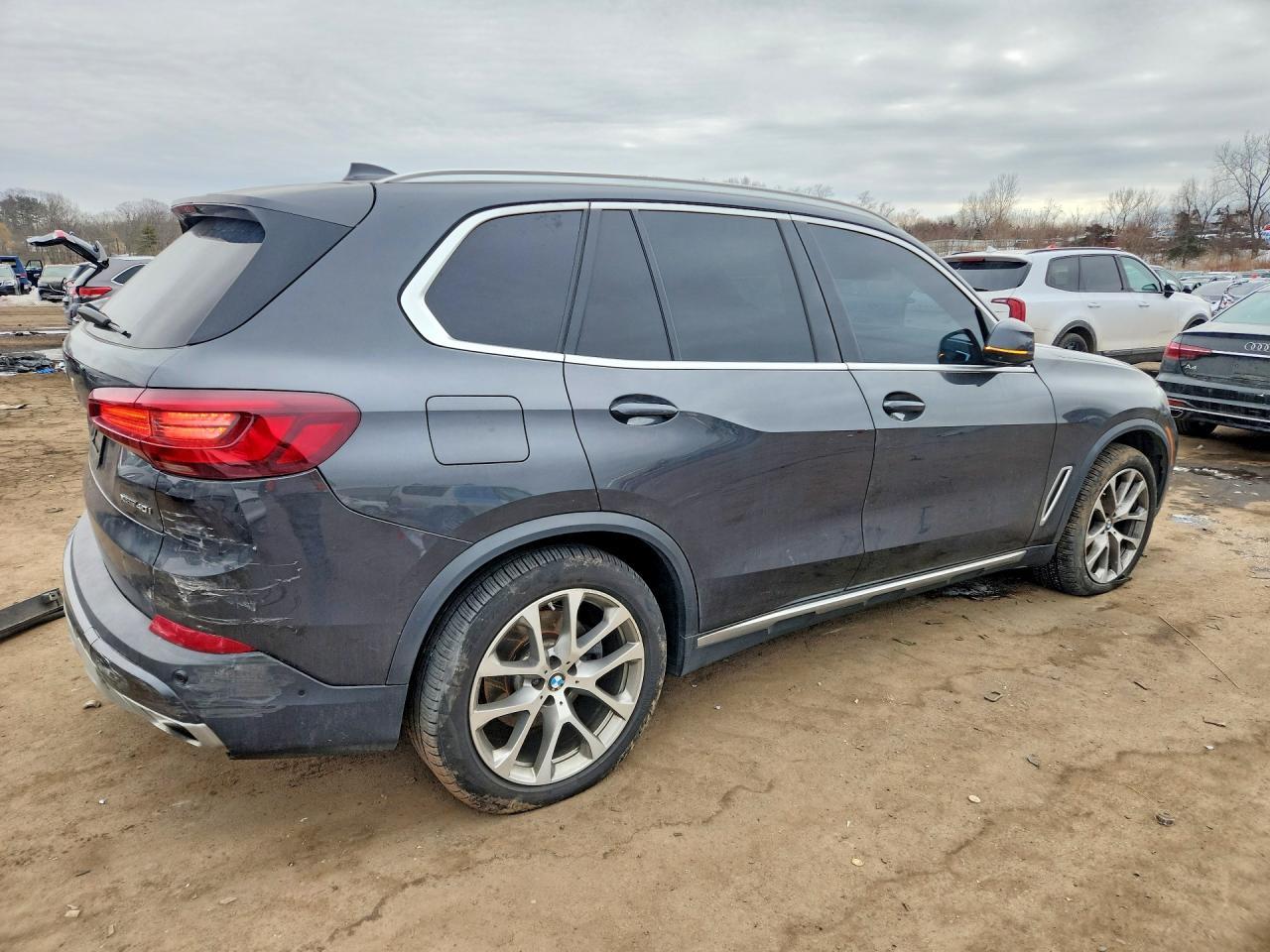 2023 BMW X5 xDrive40I - Фото 3