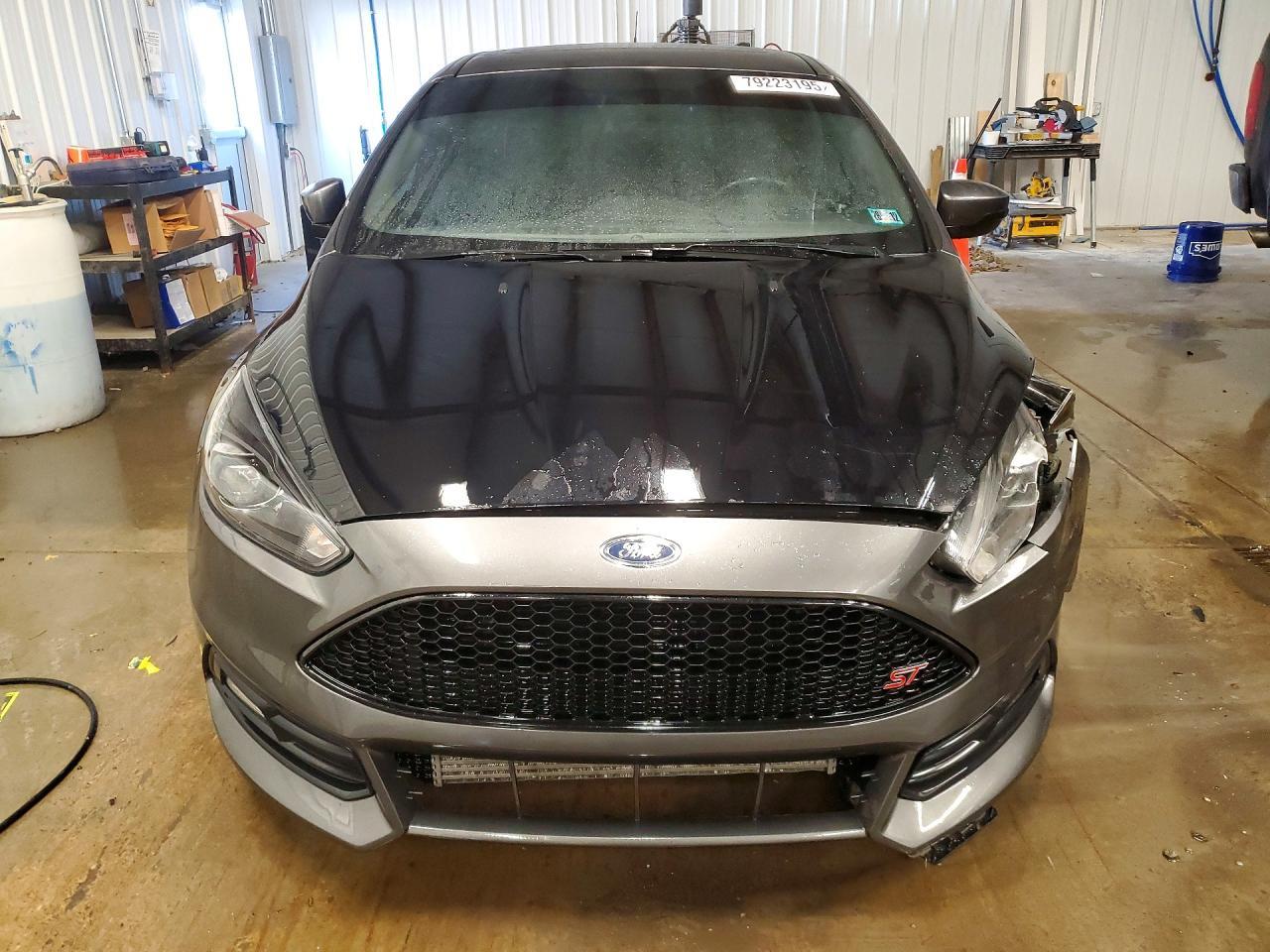 2018 Ford Focus St - Фото 5