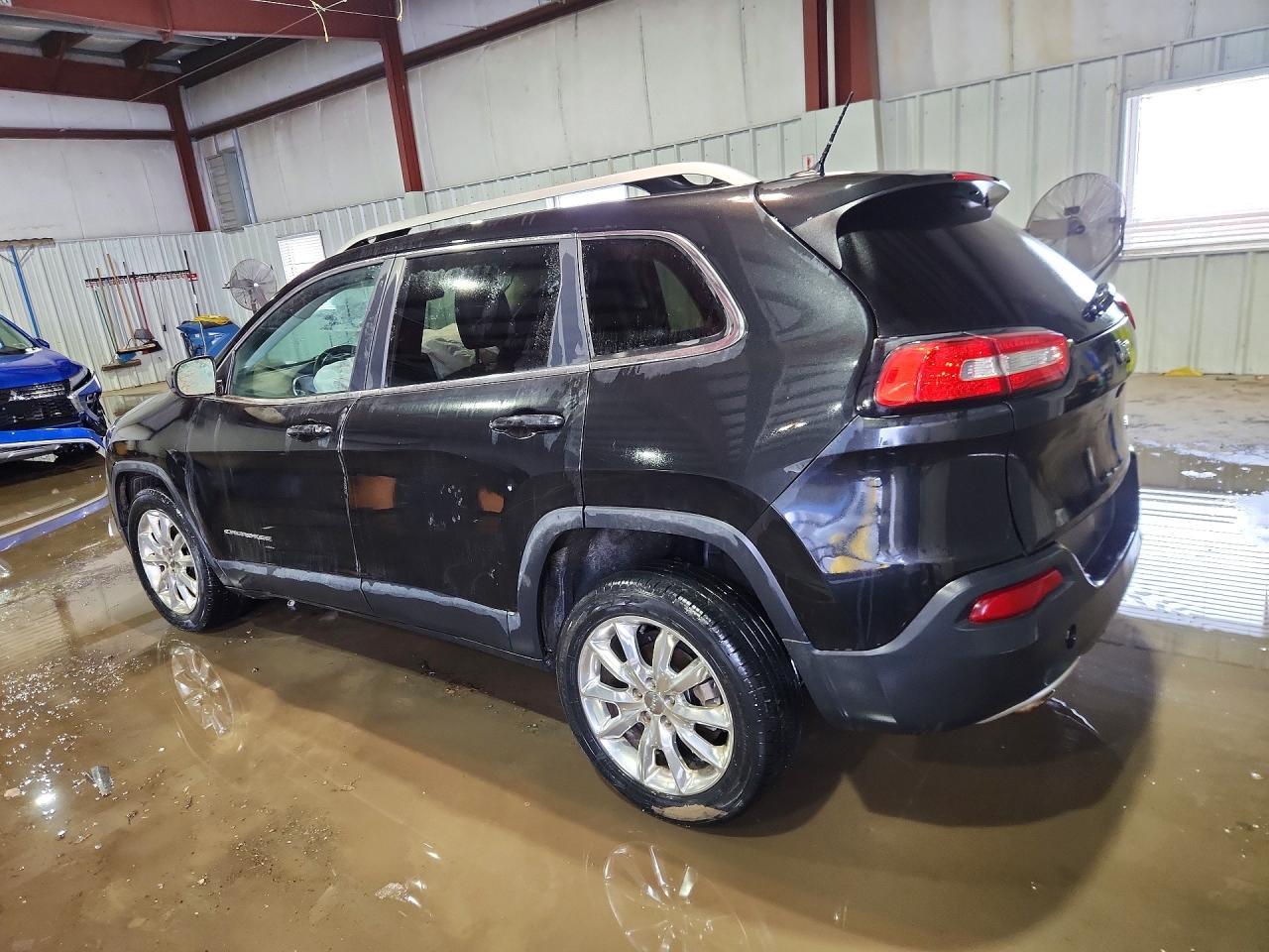 2014 Jeep Cherokee Limited - Image 2