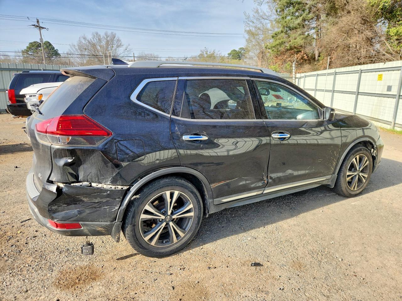 2017 Nissan Rogue Sl - Фото 3
