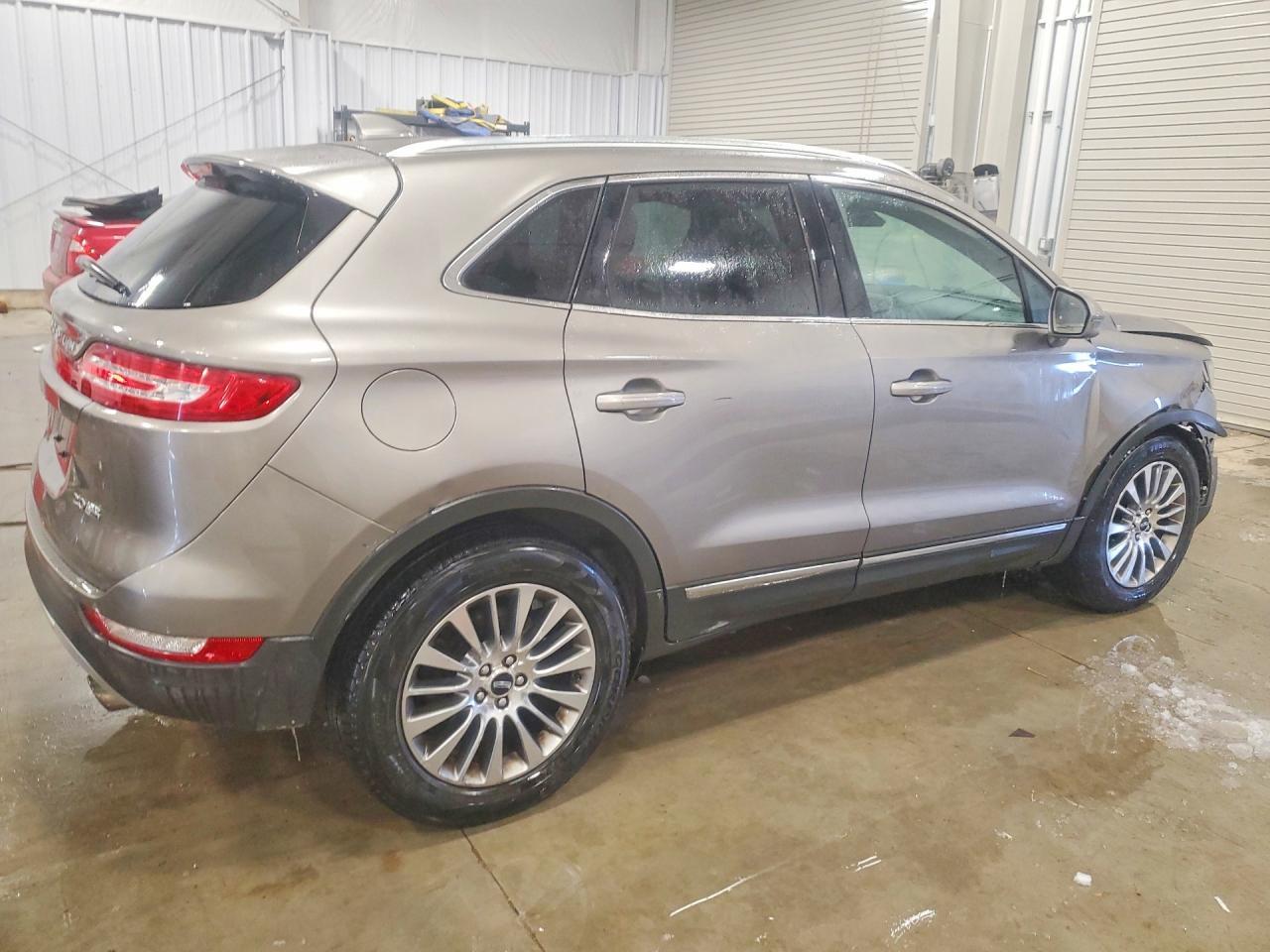 2016 Lincoln Mkc Reserve - Image 3