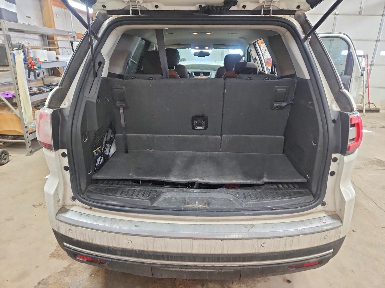 2013 GMC Acadia Sle - Image 6