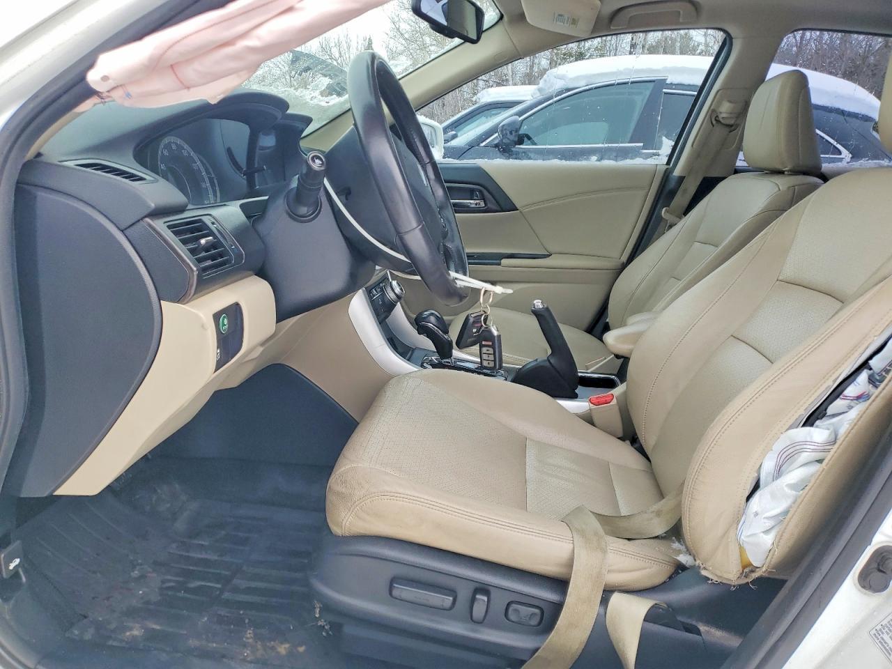2014 Honda Accord Touring - Image 7