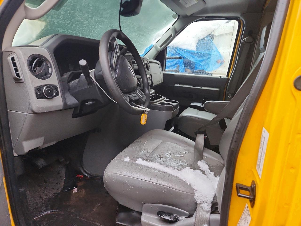 2024 Ford Econoline E-350 Box Truck ** Prior Fleet ** - Фото 7