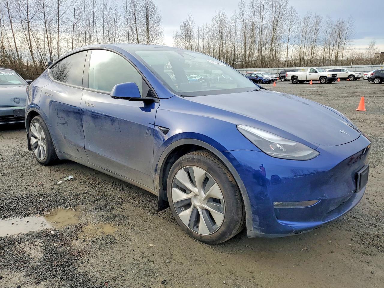 2024 Tesla Model Y - Image 4