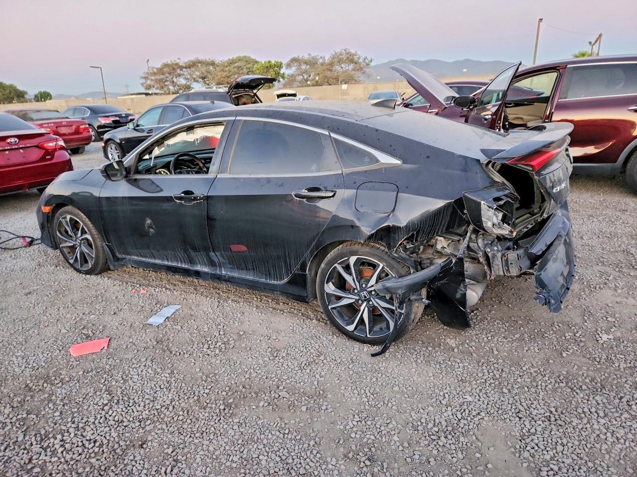 2018 Honda Civic Si - Фото 2