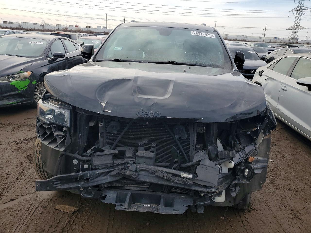 2019 Jeep Grand Cherokee Laredo - Фото 5