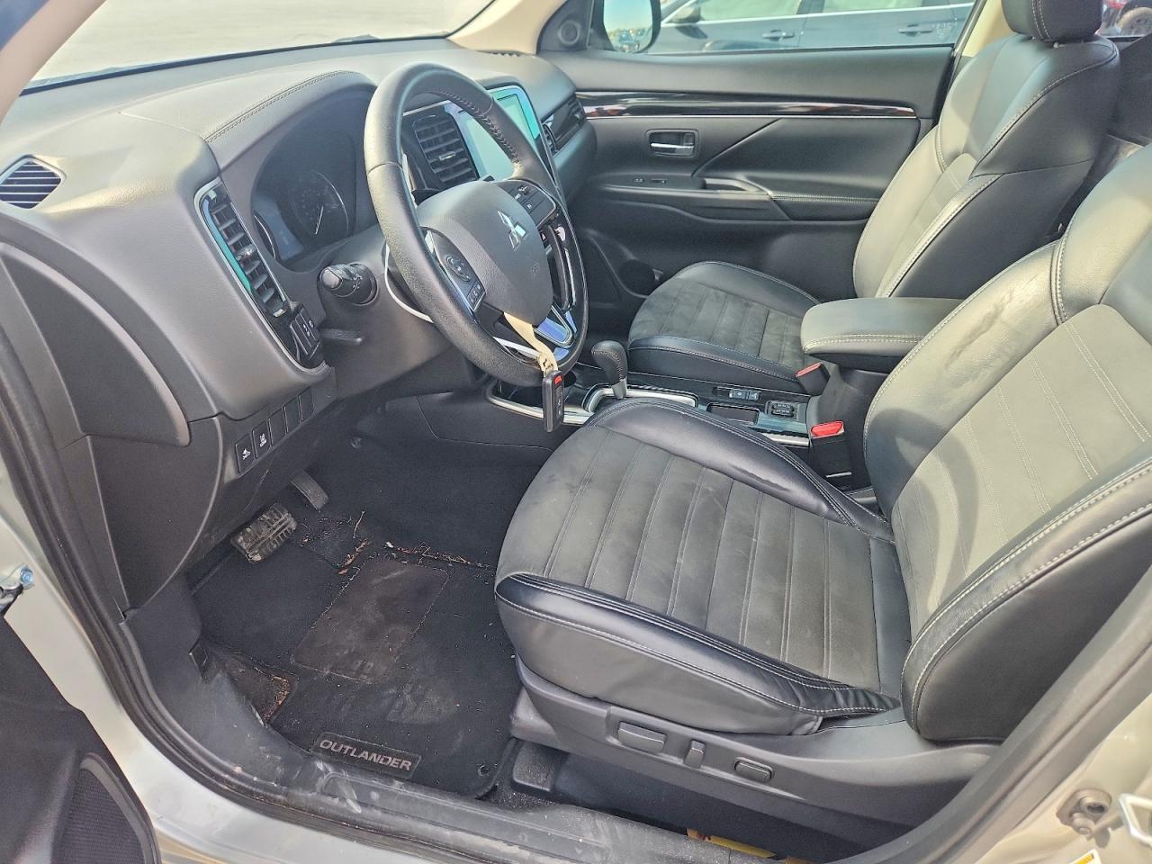 2020 Mitsubishi Outlander Se - Фото 7