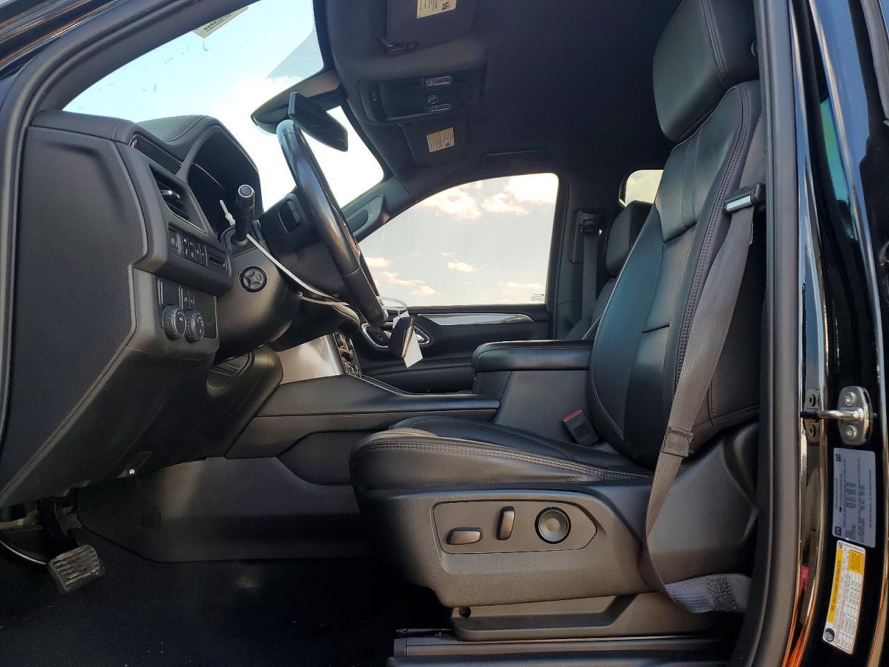 2022 Chevrolet Suburban Rst 5.3 V8 - Фото 7