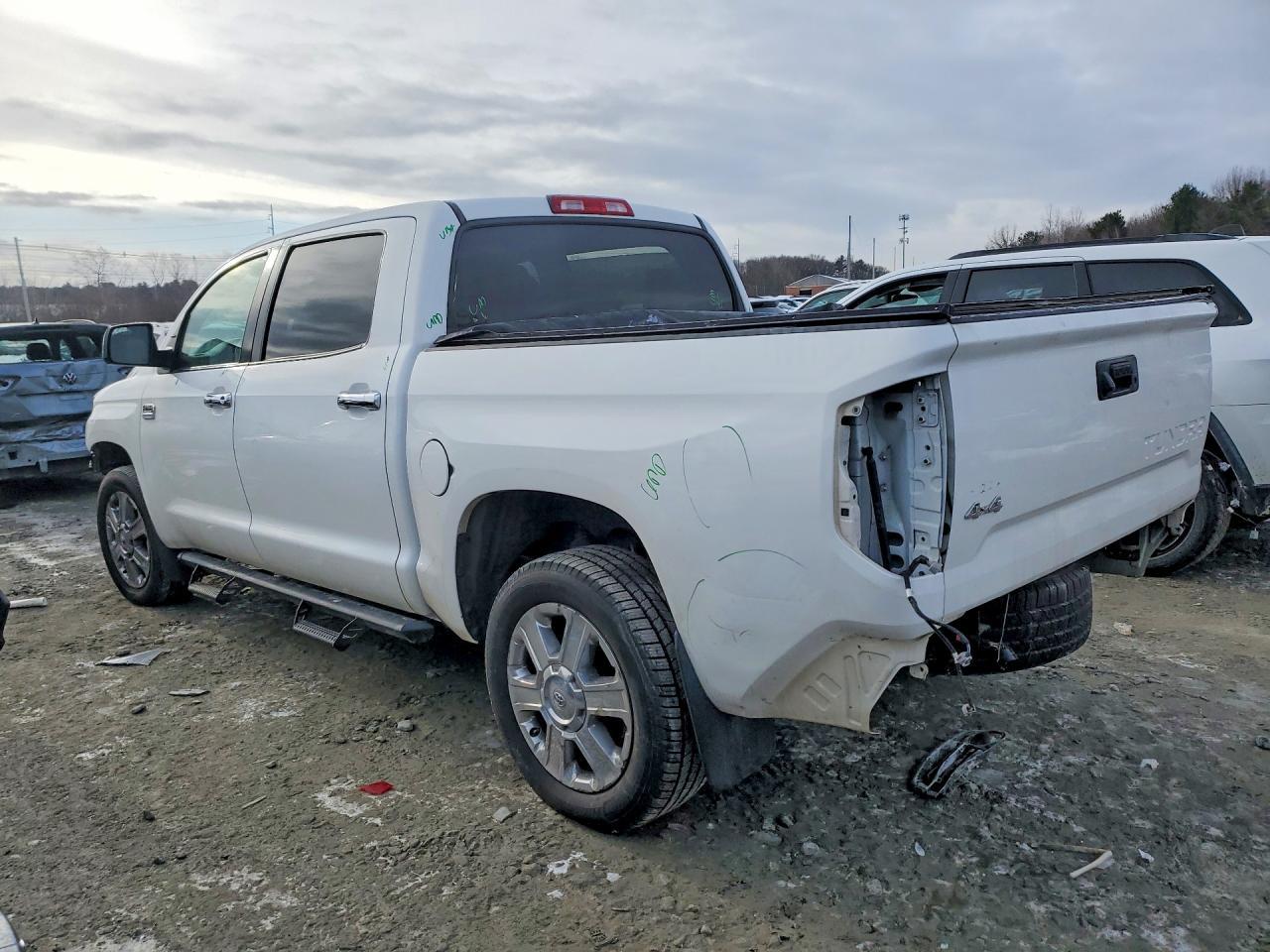 2019 Toyota Tundra 1794 Edition - Фото 2