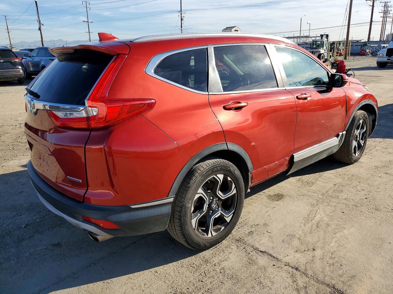 2017 Honda Cr-V Touring - Image 3