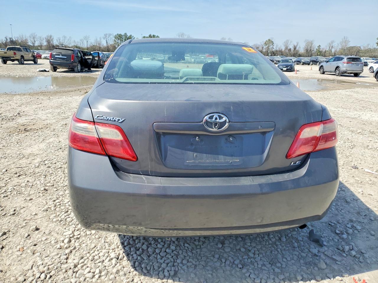 2009 Toyota Camry Le - Фото 6