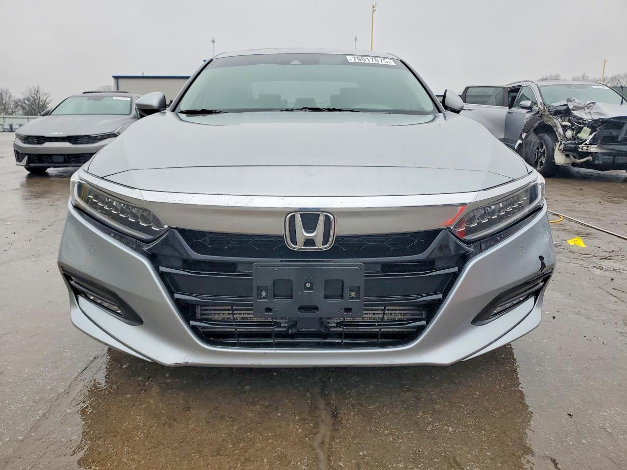 2018 Honda Accord Touring - Image 5