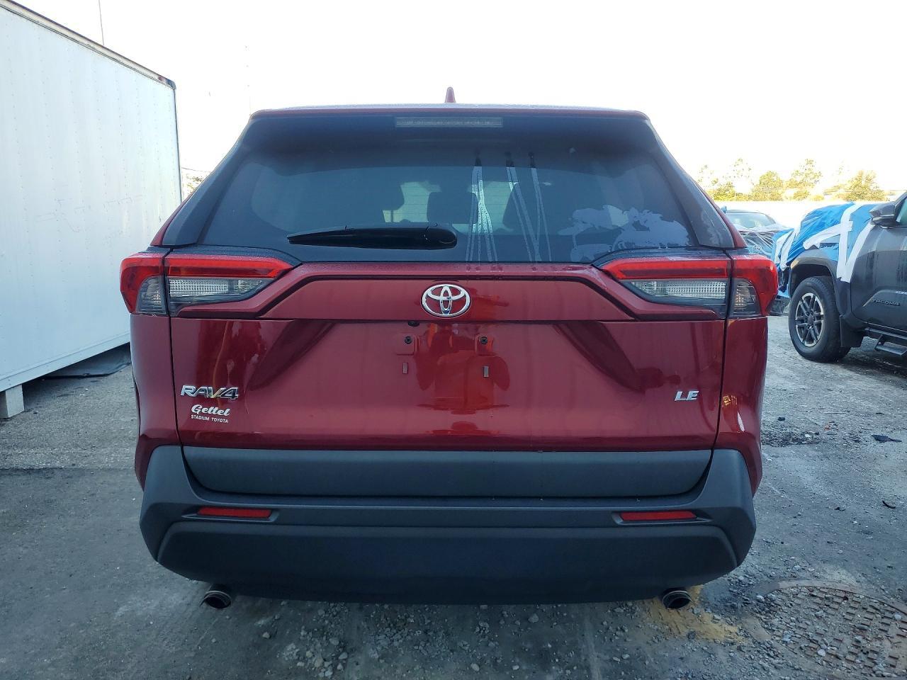 2023 Toyota Rav4 Le - Фото 6