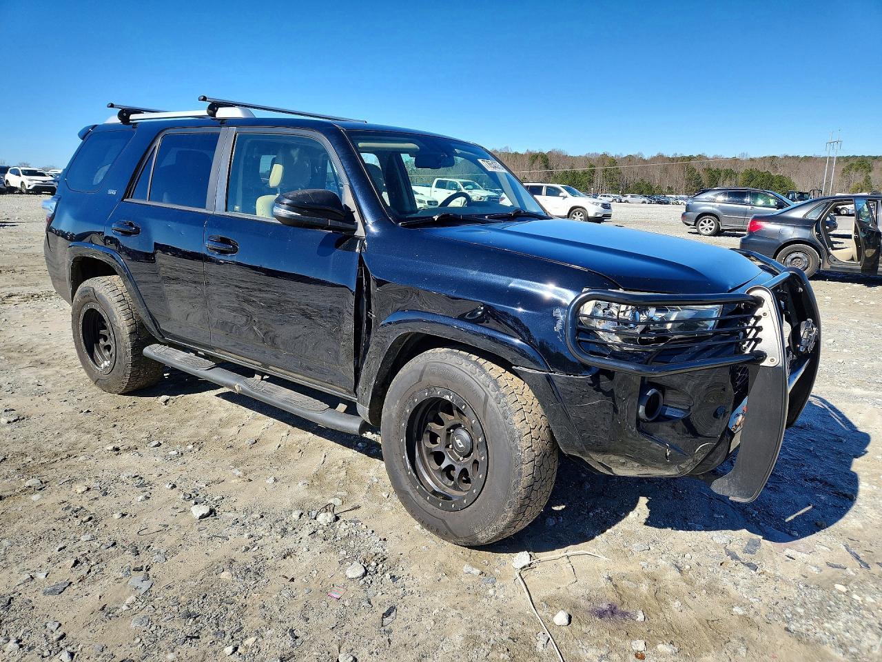 2016 Toyota 4Runner Sr5 - Image 4