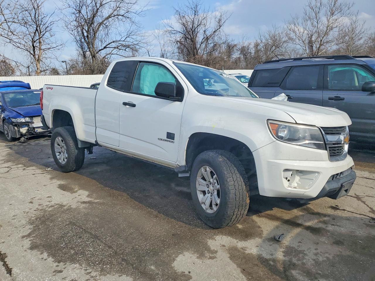 2017 Chev Colorado - Image 4