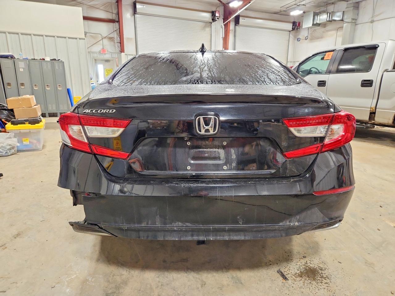 2018 Honda Accord Ex - Фото 6