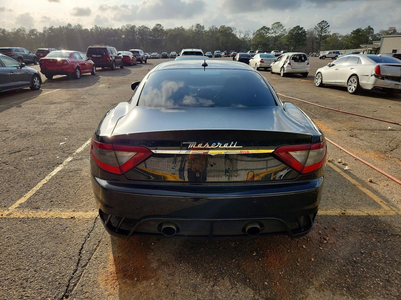 2015 Maserati Granturismo S - Image 6