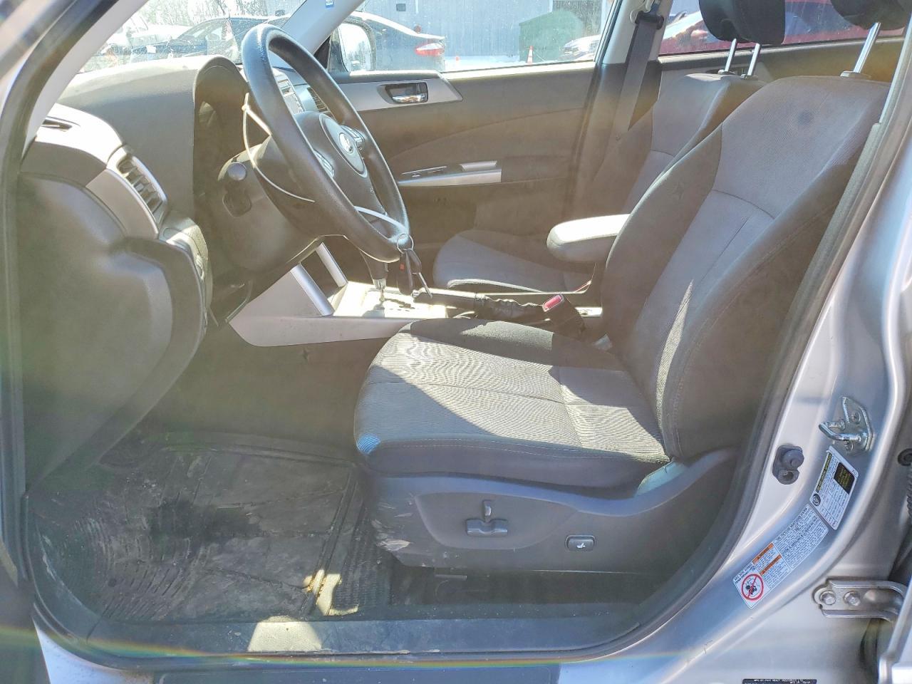 2010 Subaru Forester 2.5X Premium - Image 7