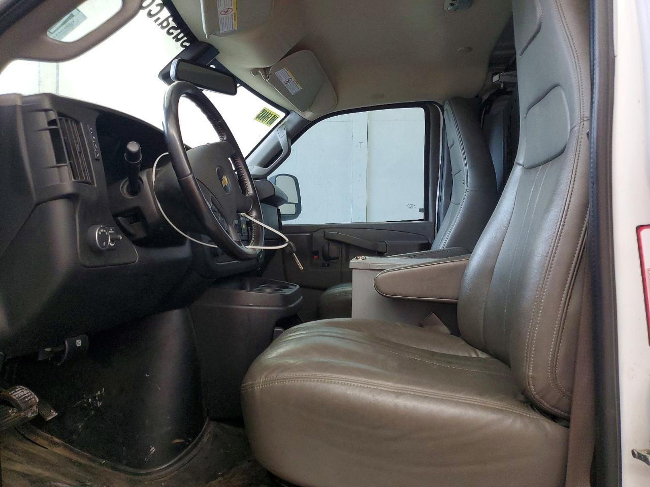 2020 Chevy Express G2500 Cargo - R & D - Pri Fleet - Ck Eng Lt On - Фото 7