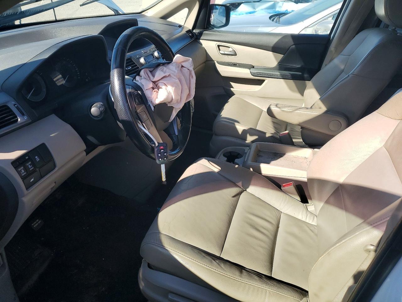 2012 Honda Odyssey Exl - Image 7