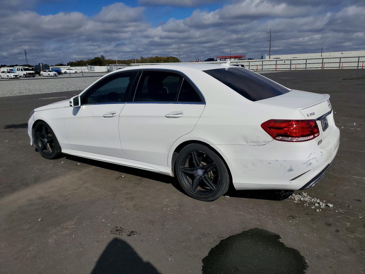 2014 Mercedes-Benz E 350 - Фото 2