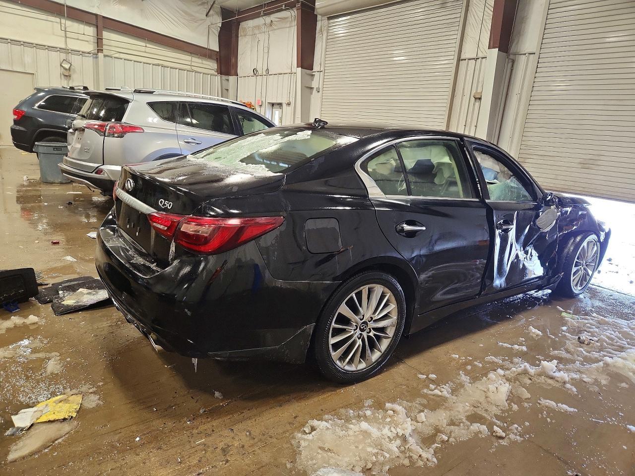 2019 Infiniti Q50 3.0T Luxe - Image 3