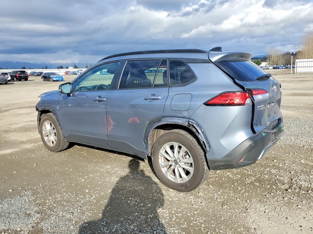 2025 Toyota Corolla Cross Le - Image 2