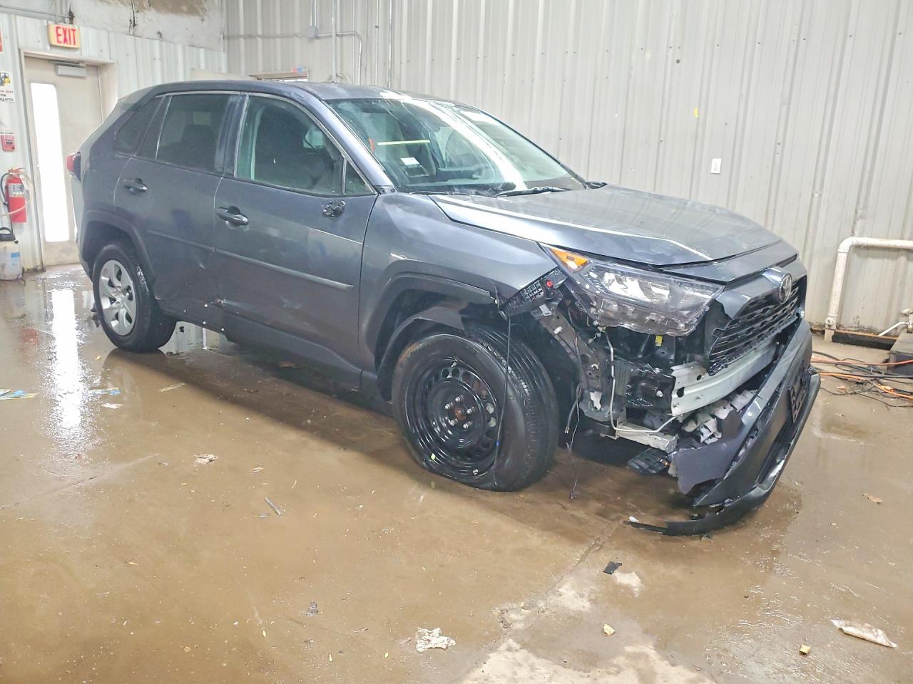 2022 Toyota Rav4 Le - Фото 4