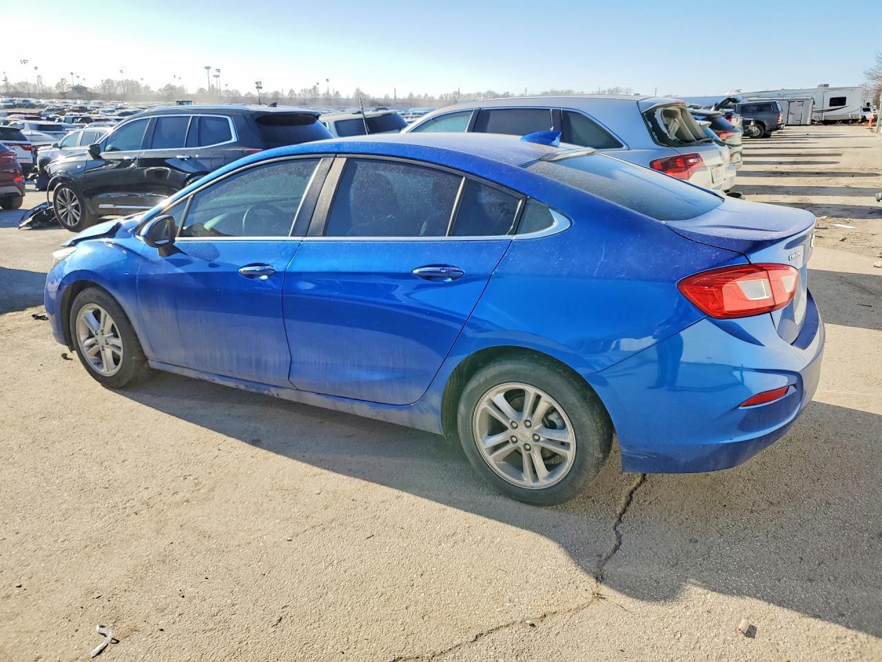 2016 Chevrolet Cruze Lt - Фото 2